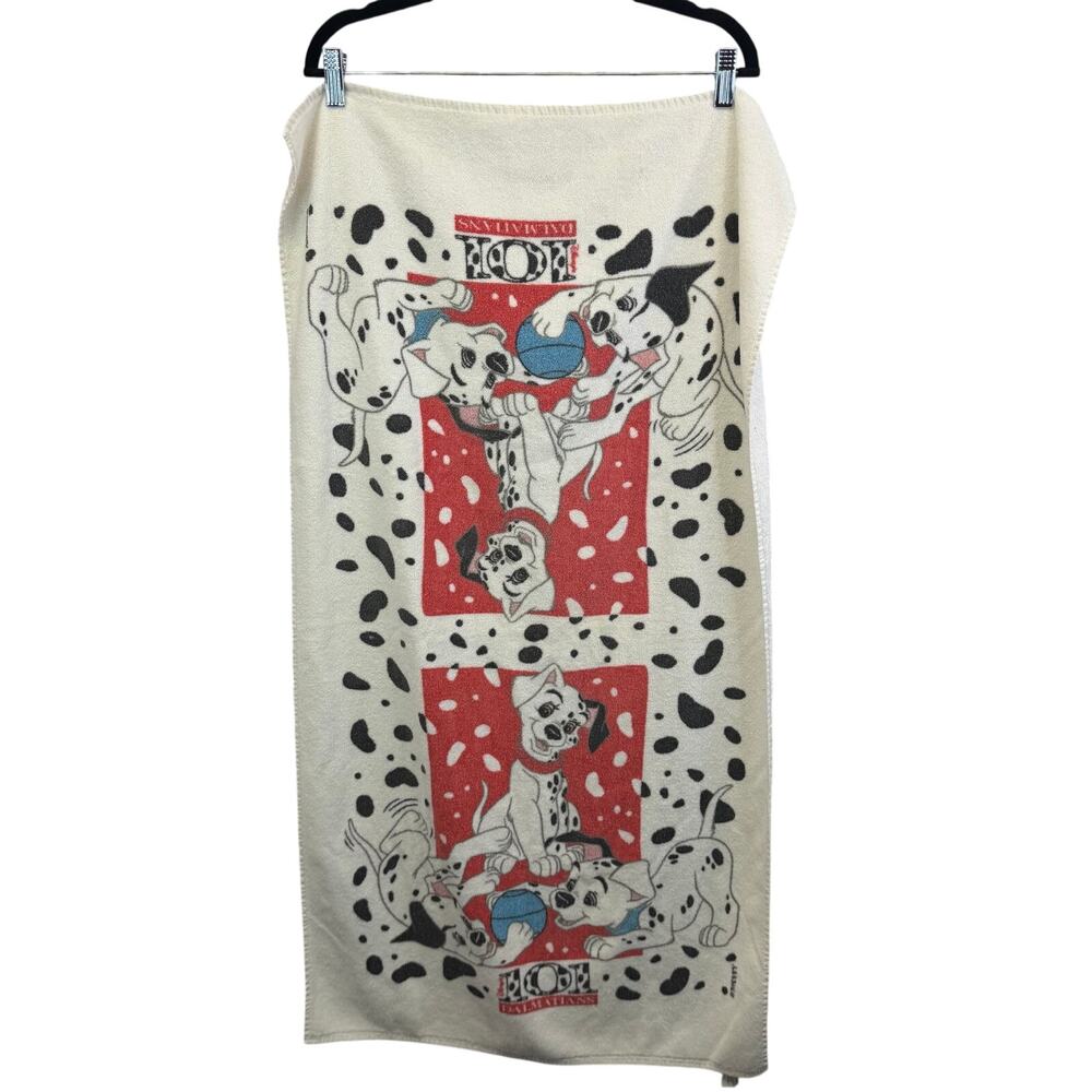 Vintage 1990s Cotton Disney’s 101 Dalmatians Beach Towel